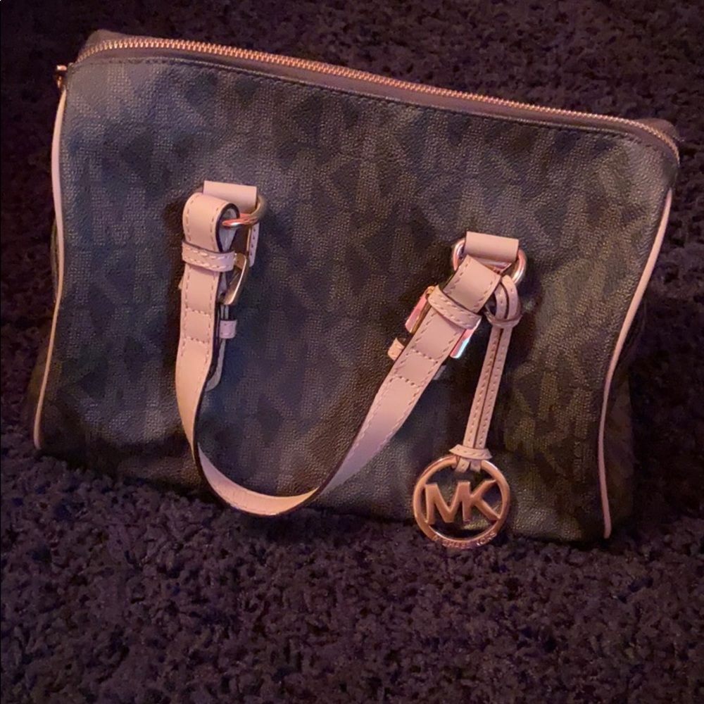 Michael Kors Mk Monogram Bag